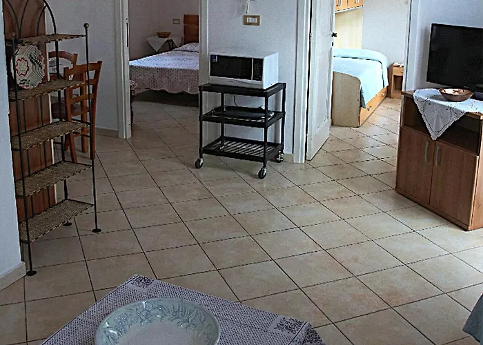 Corallo Rosso דירה *